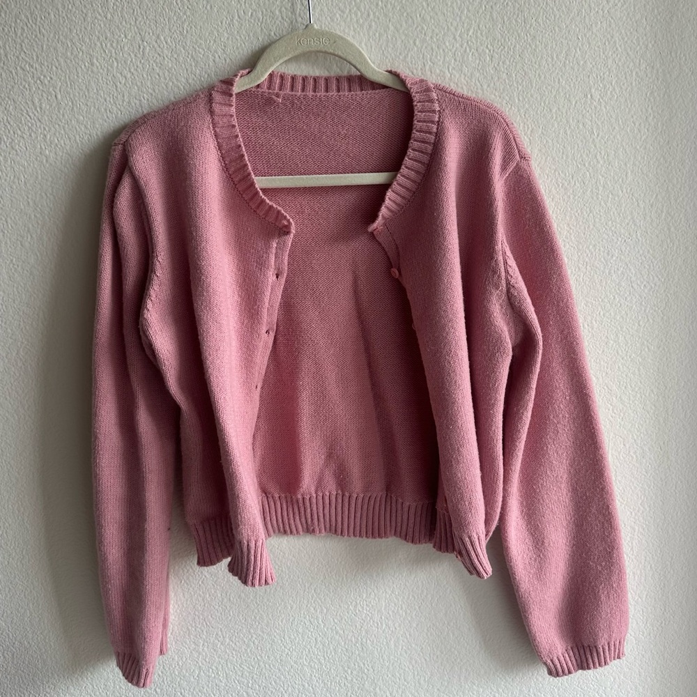🩷PINK CARDIGAN🩷